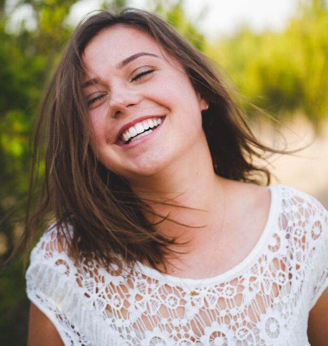 Smile bright: Sådan opnår du hvidere tænder